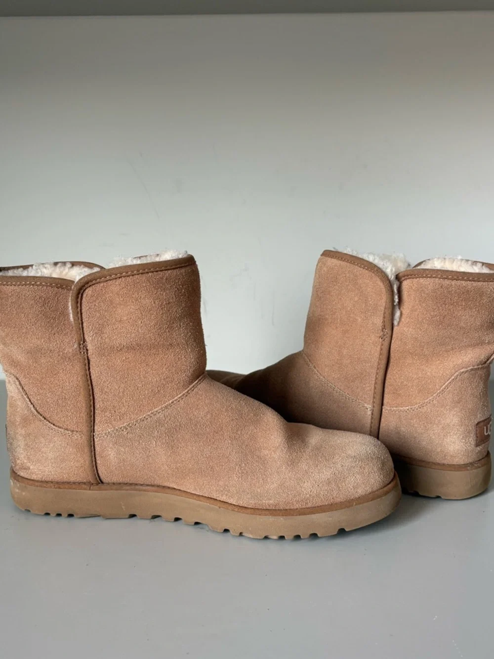 UGG Women's Cory II Genuine Shearling Lined Boot Size 10